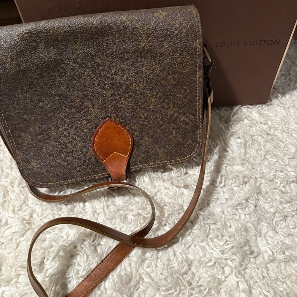 Louis Vuitton VINTAGE Brown over the shoulder bag - Picture 2 of 6